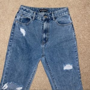 PRETTY LITTLE THING JEANS SIZE M PETITE